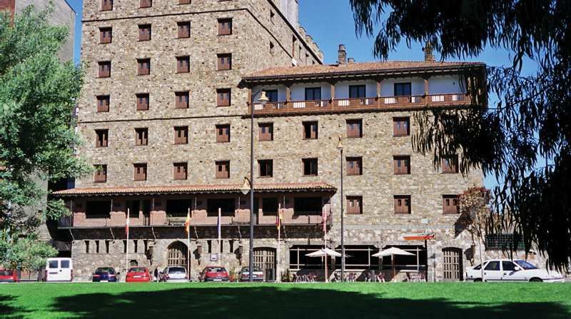 Hotel Temple Ponferrada Exteriér fotografie